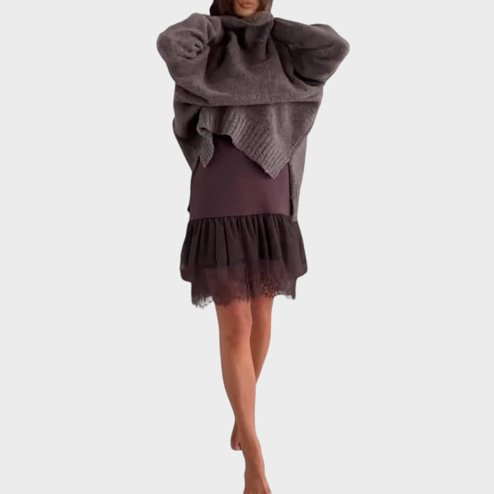 Hildur oversized tröja med klänning med tyll och spets