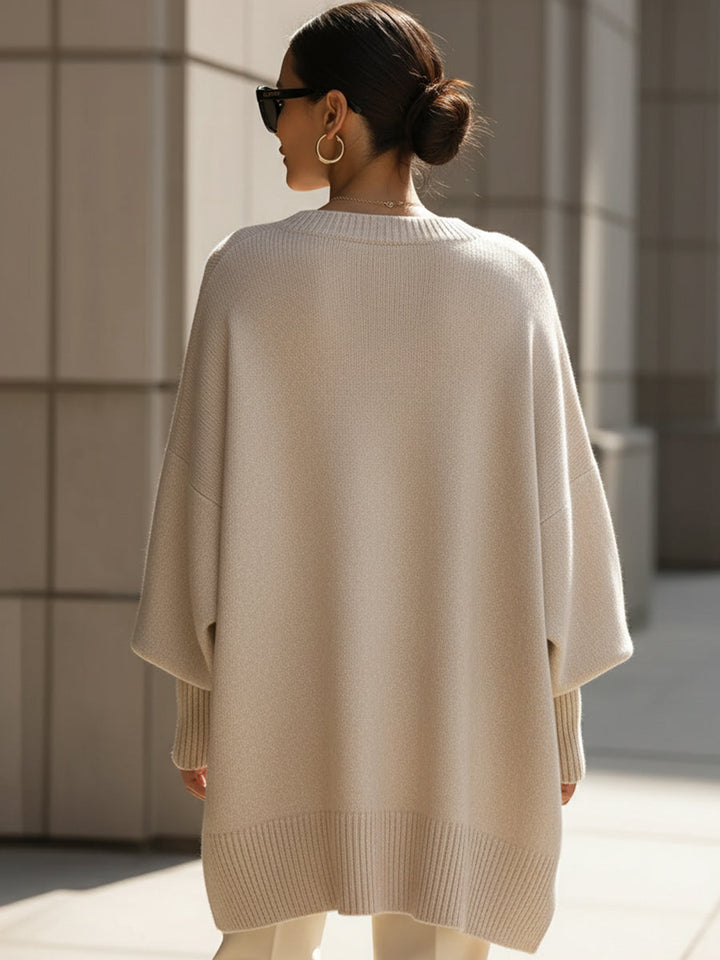 Jannika | Oversized Draperad Tröja med Bred Halsringning