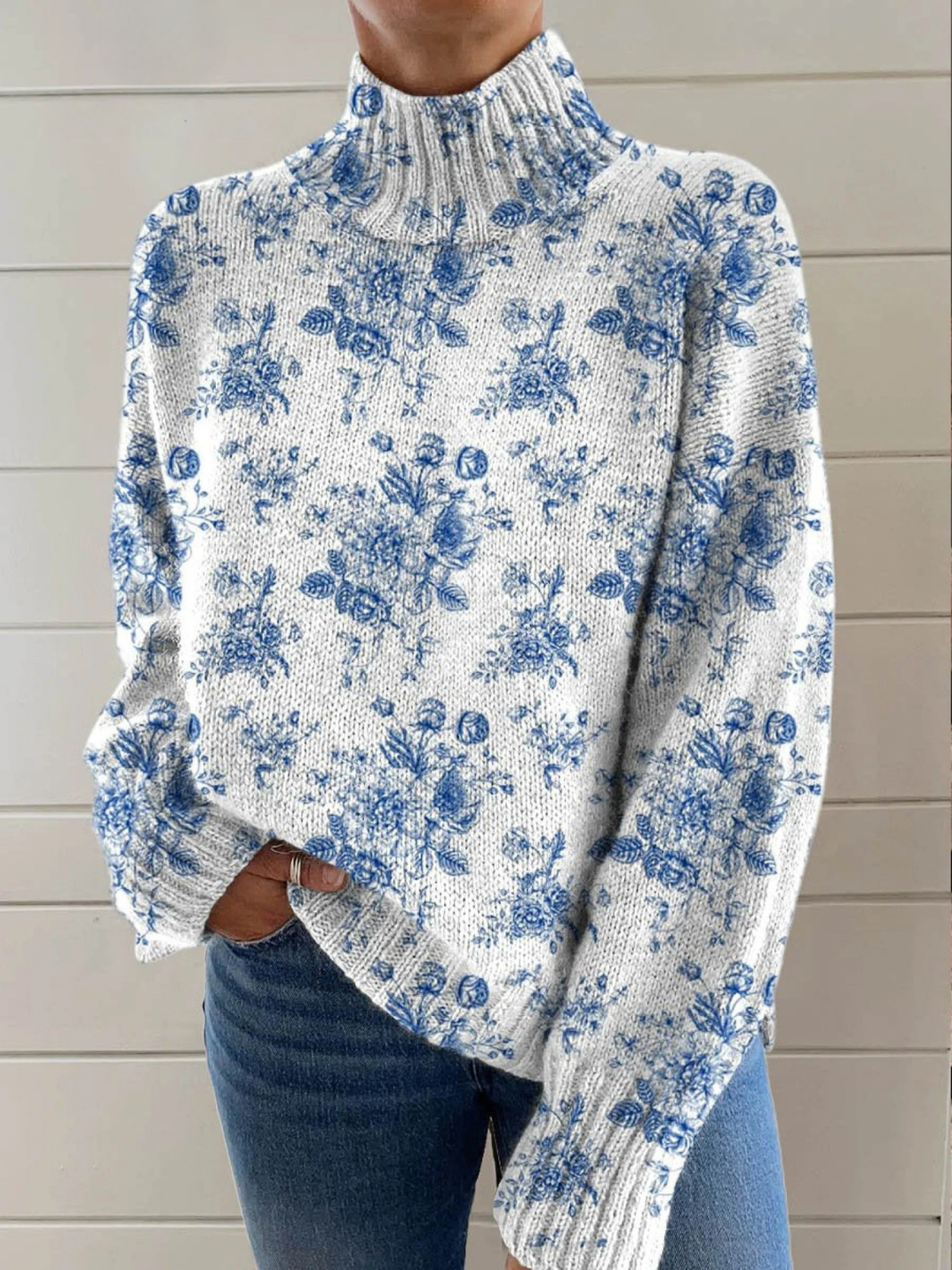 Magda - polotröja med blått blomtryck