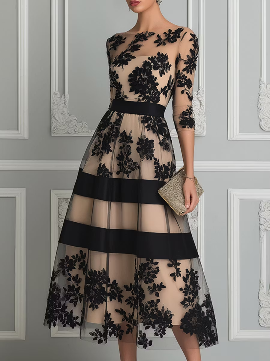 Liliane | Elegant svart spets midi A-linje klänning