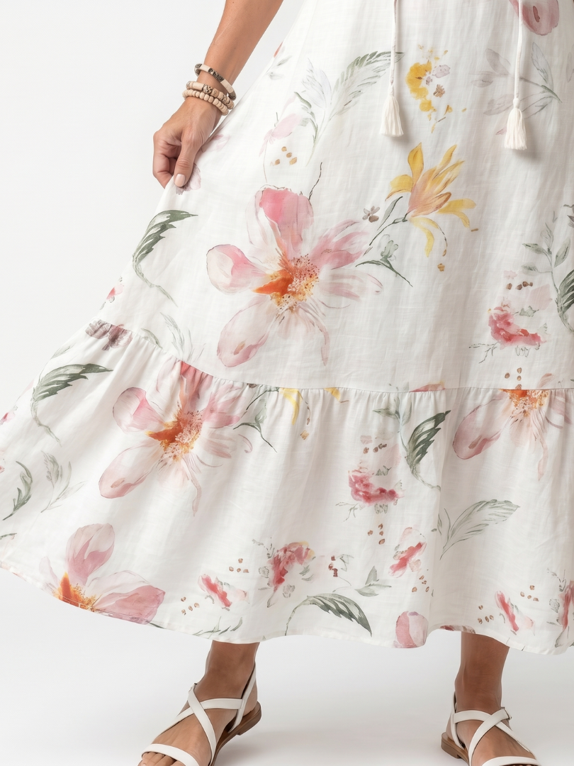 Noa | Mjuk Blommig Lager Tassel Midi Klänning