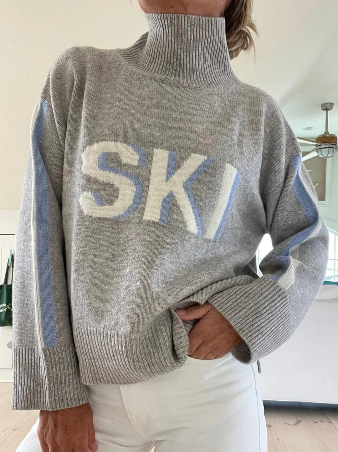 Lise - grå retro polotröja med SKI-mönster