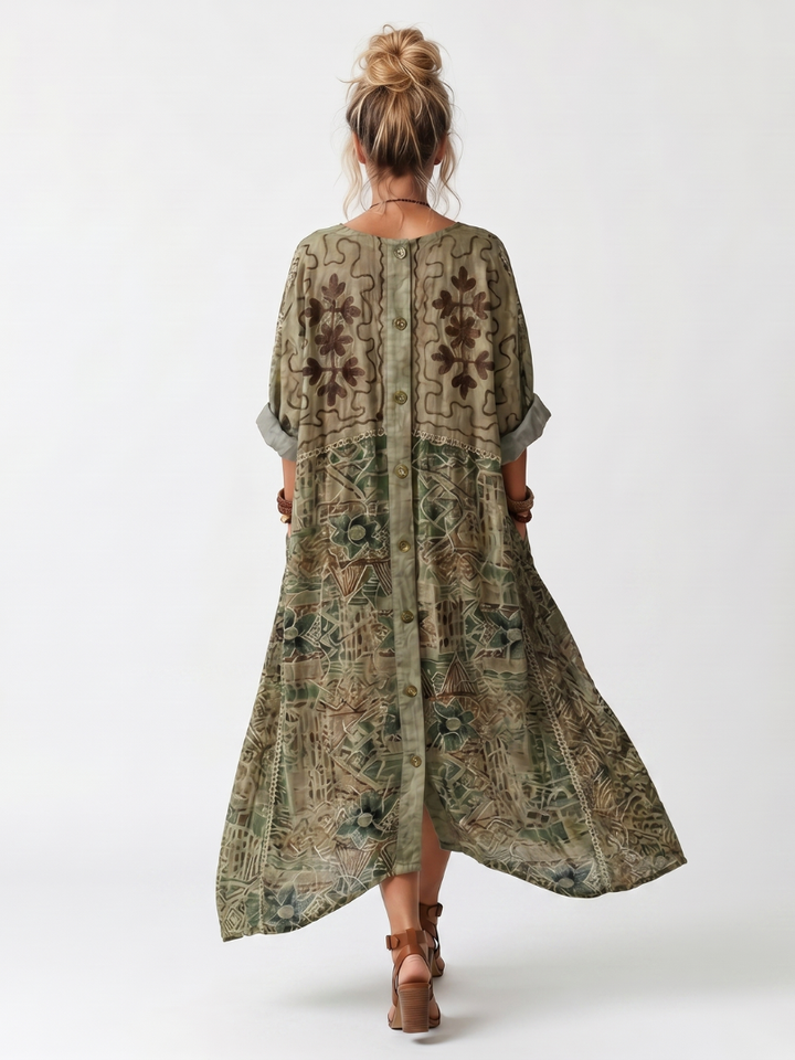 Aleta | Broderad Oversized Midi Klänning med Knappfront och Fickor
