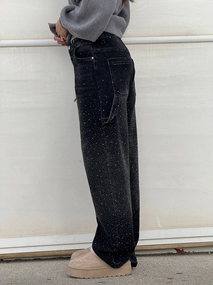Valfrida jeans i svart färg, sidovy