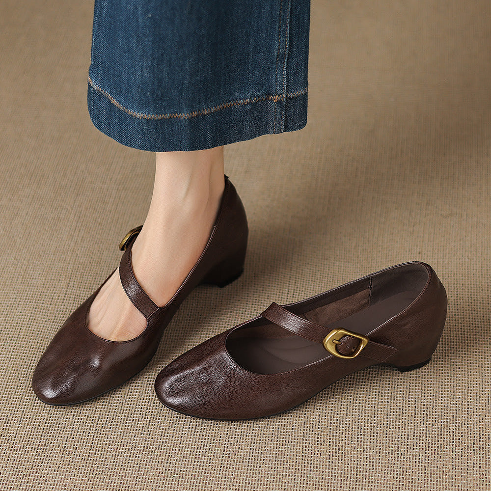 Quira | Rundtåig Mary Jane Flat