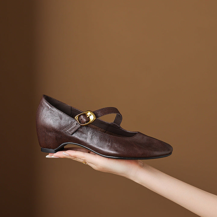 Quira | Rundtåig Mary Jane Flat