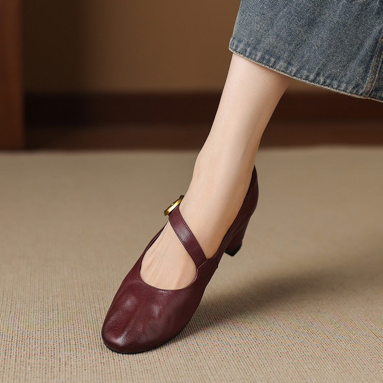 Quira | Rundtåig Mary Jane Flat