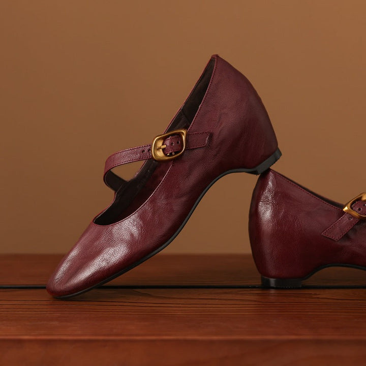 Quira | Rundtåig Mary Jane Flat