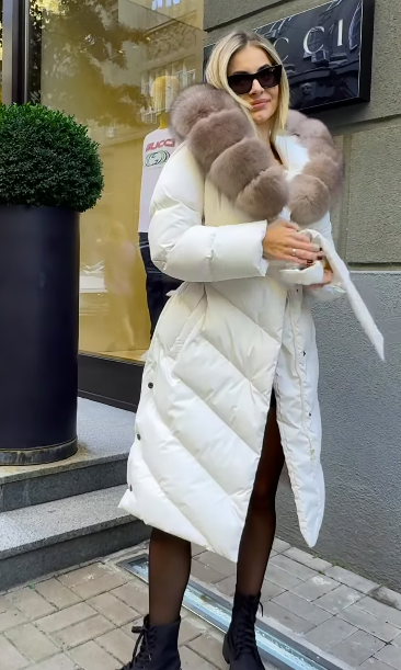 Christina | Elegant Casual-jacka med konstpälskrage
