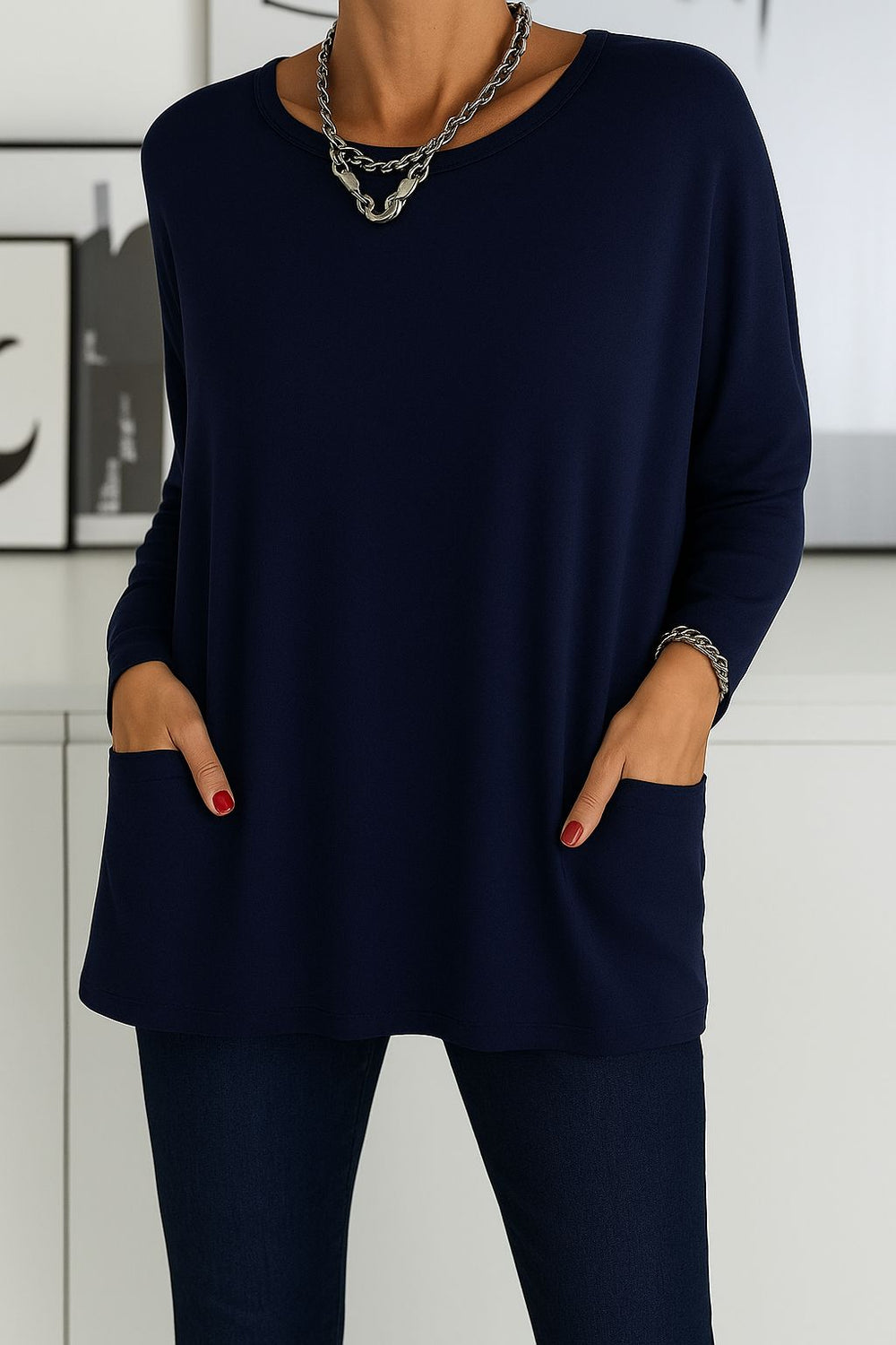 Anita - marinblå tröja med fickor