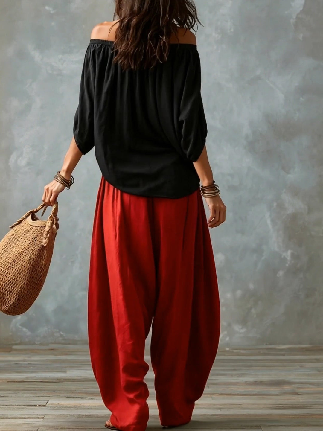 Ella | Top Vit Off-the-shoulder och Vida Lykta Byxor Set