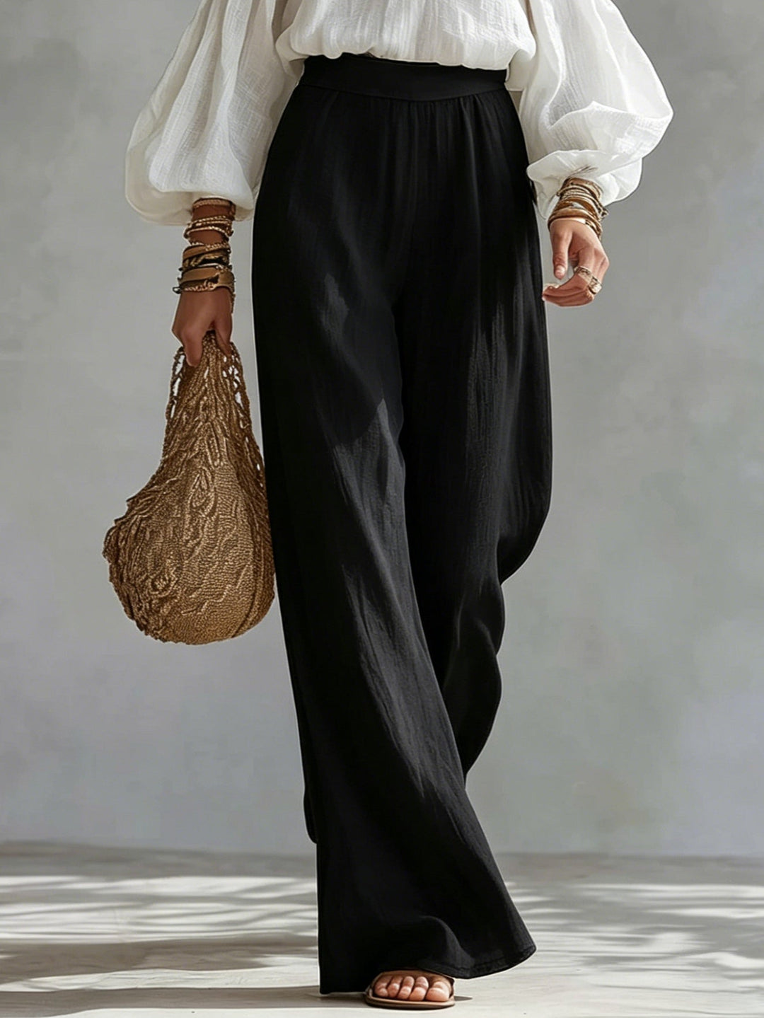 Wilma | Vit Off-the-Shoulder Tank Top och Svarta Vida Byxor