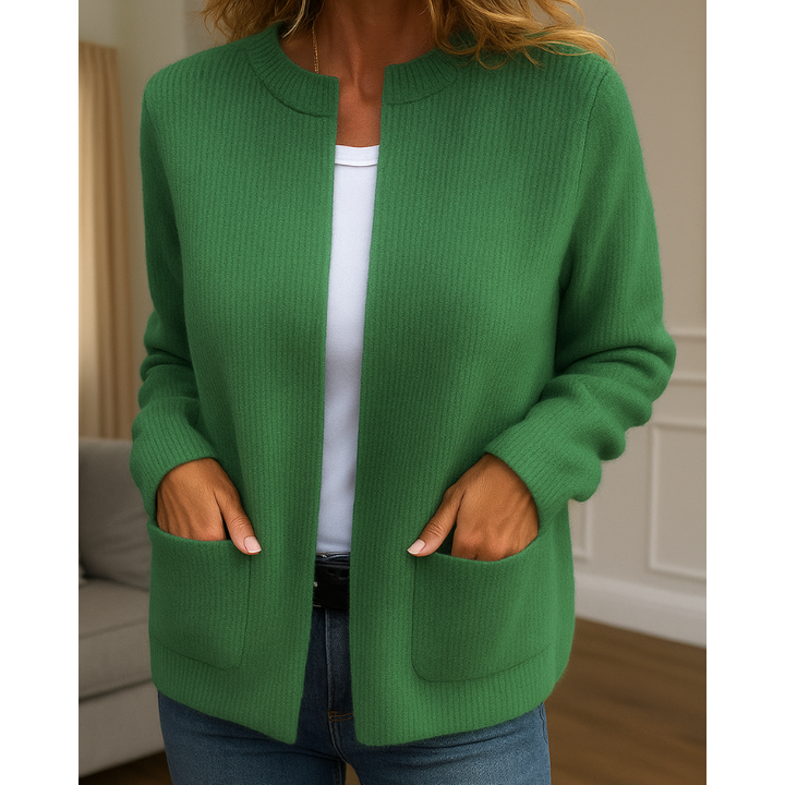 Astra | Tidlös Stickad Cardigan