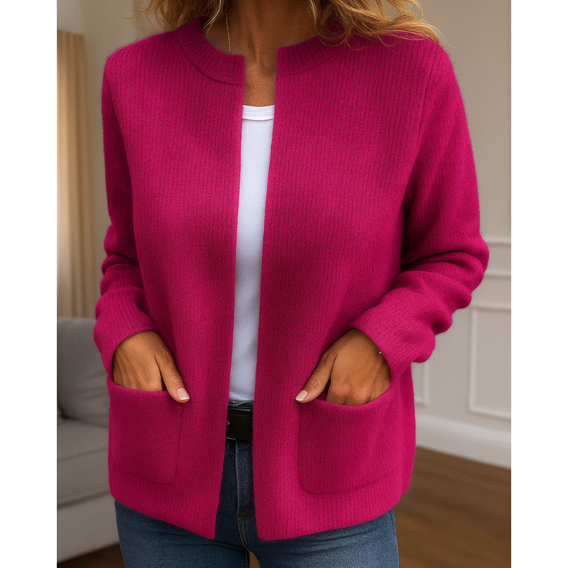 Astra | Tidlös Stickad Cardigan