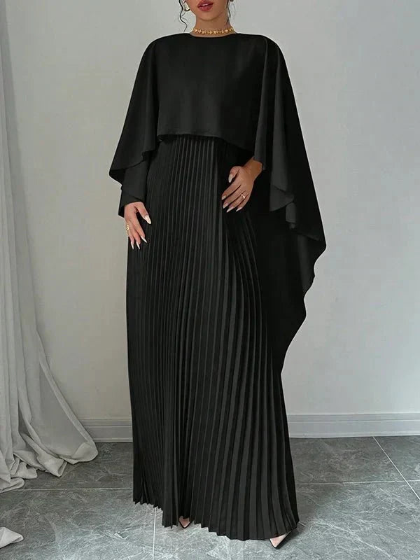 Manuela | Elegant Plisserad Cape Maxiklänning