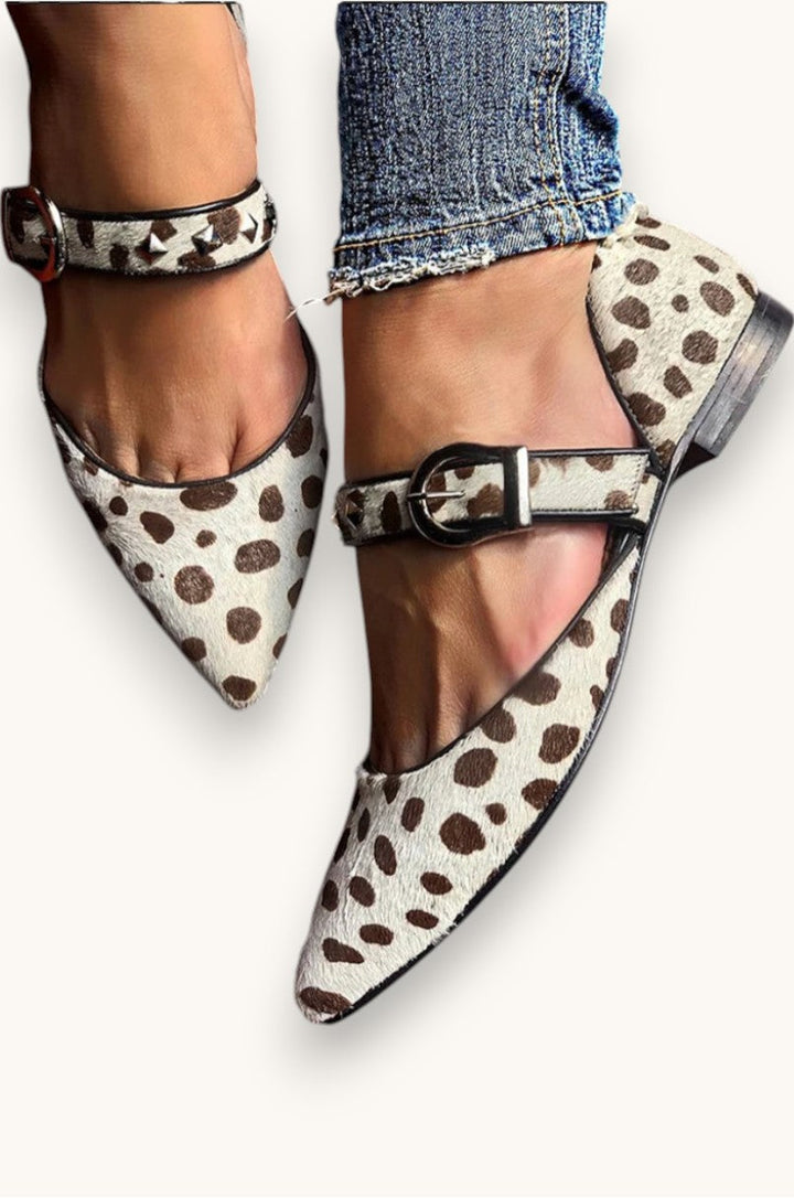 Concetta | Mary janes med nitar