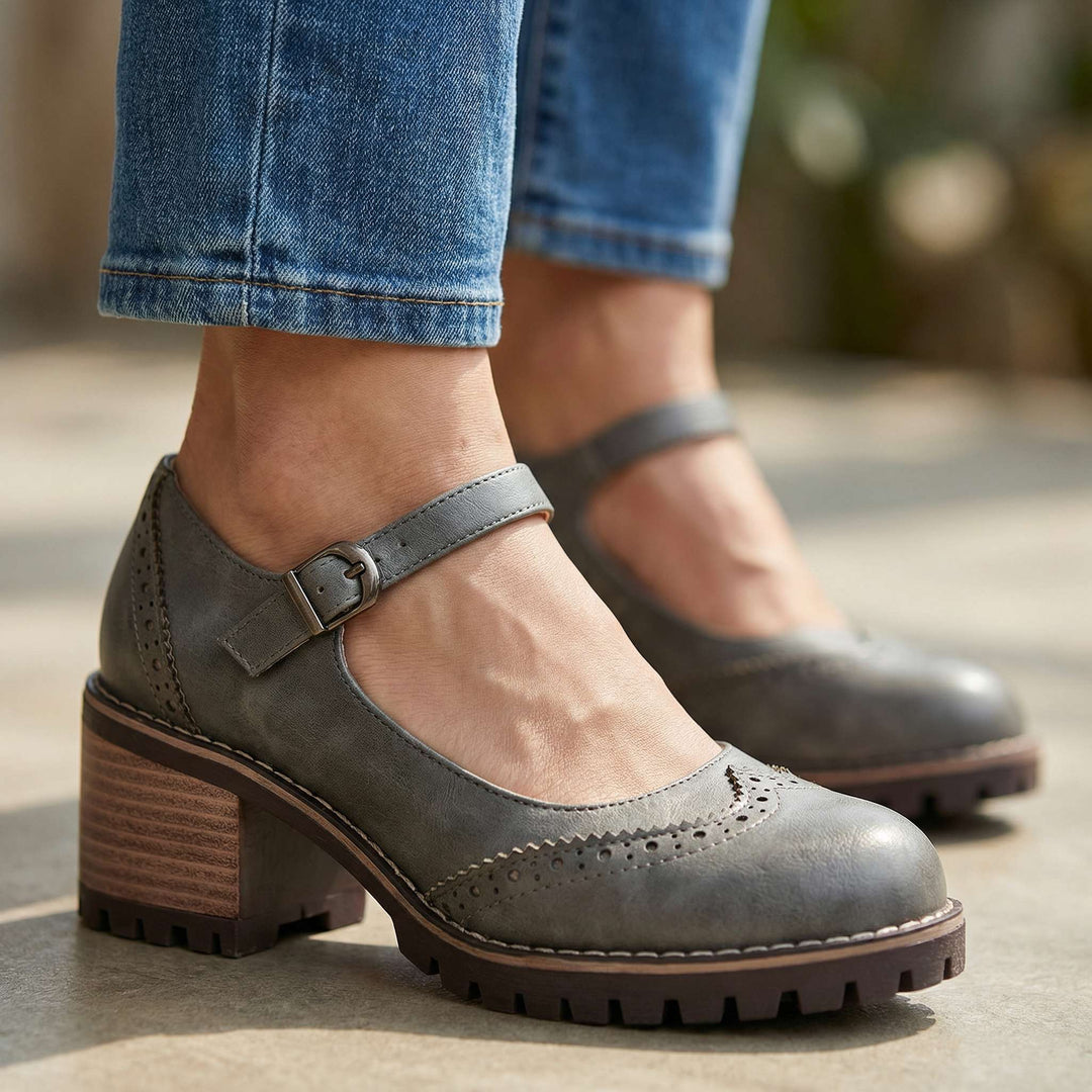 Bonnie | Brogue Detalj Blockklackar