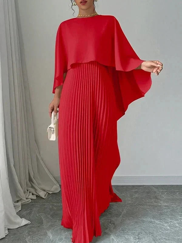 Manuela | Elegant Plisserad Cape Maxiklänning