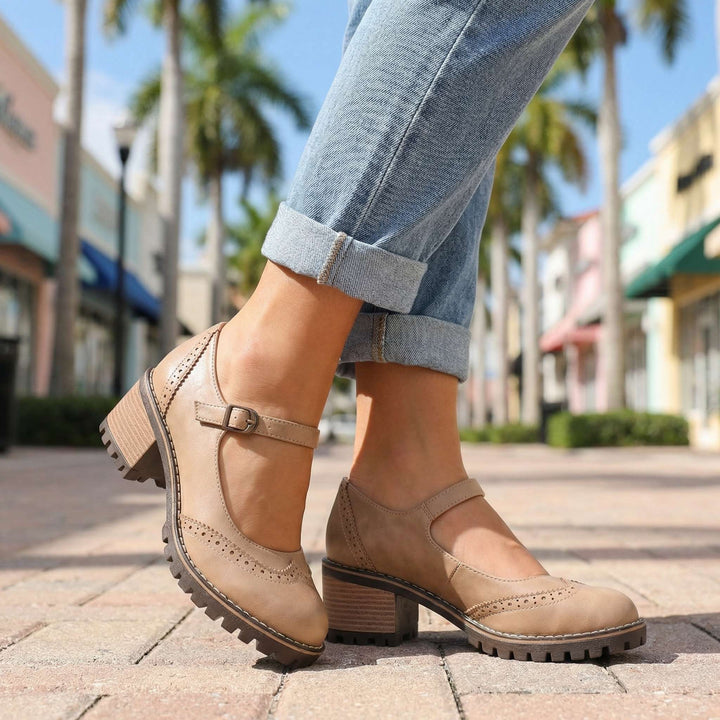Mimmi | T-Strap Mary Jane Klackar