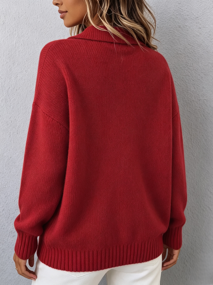Solveig | Mjukstickad tröja med elegant krage