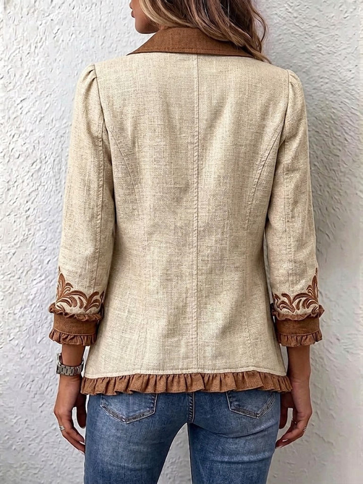 Agneta | Broderad volangjacka