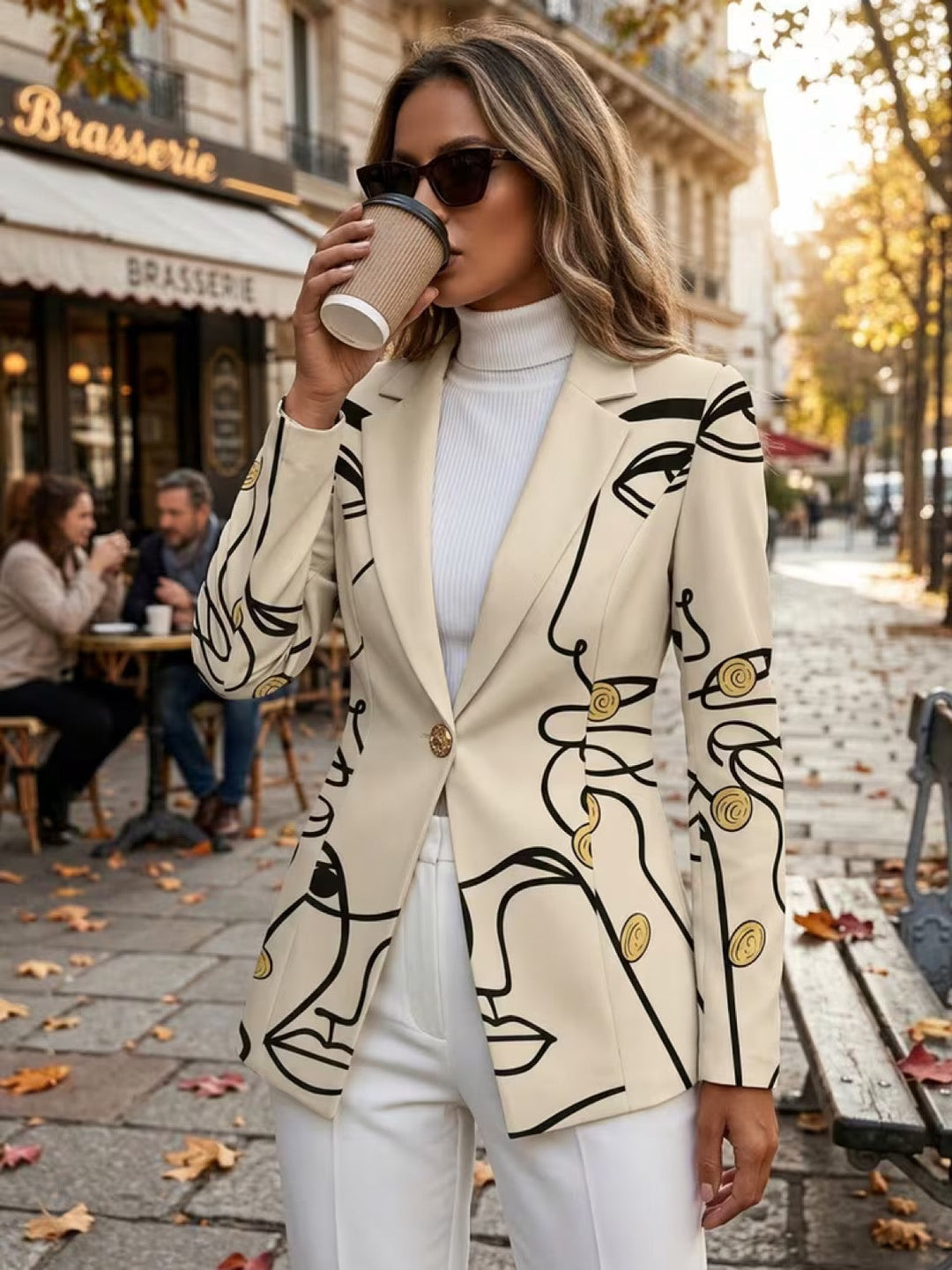 Philippine | Linjetecknad Blazer