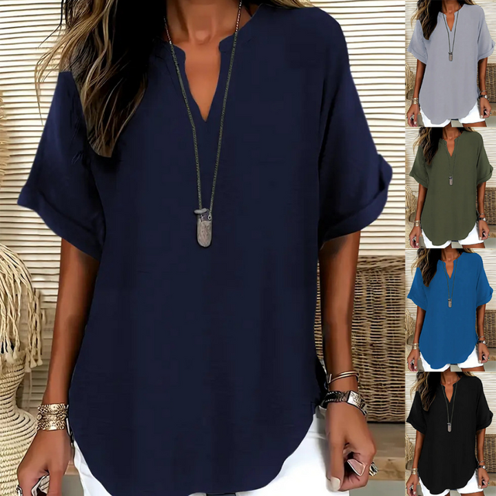 Livia | Luftig V-ringad Blus