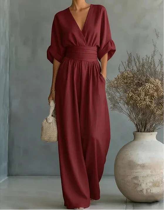 Dalia | Elegant jumpsuit med V-ringning och vida ben