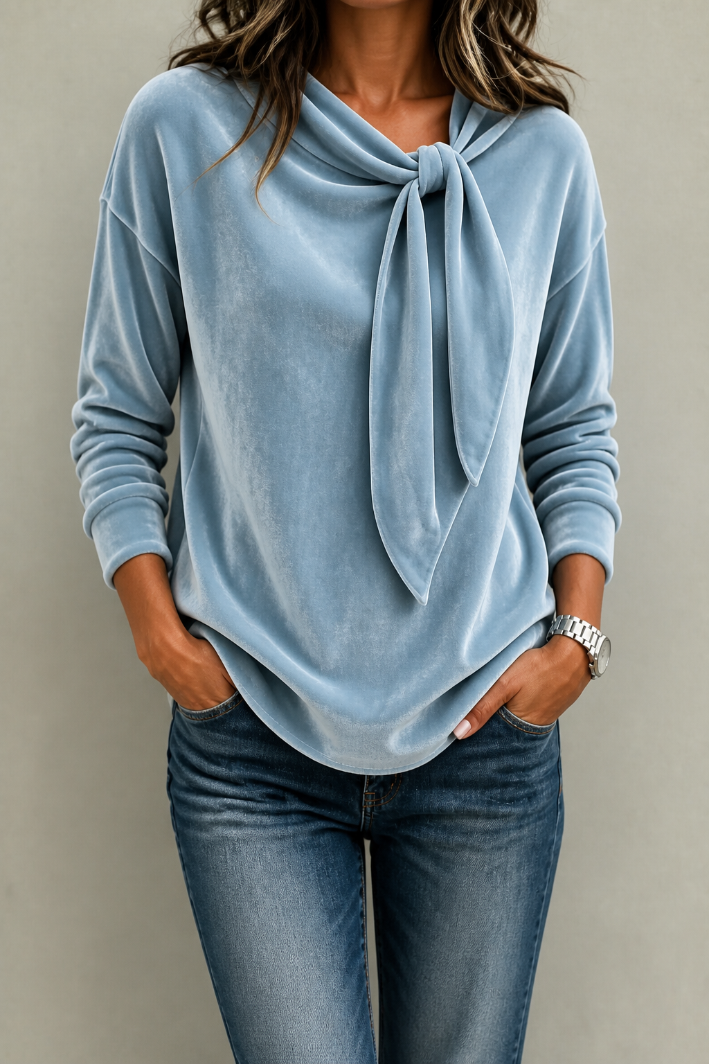 Tyra | Sammet Tie-Neck Avslappnad Blus