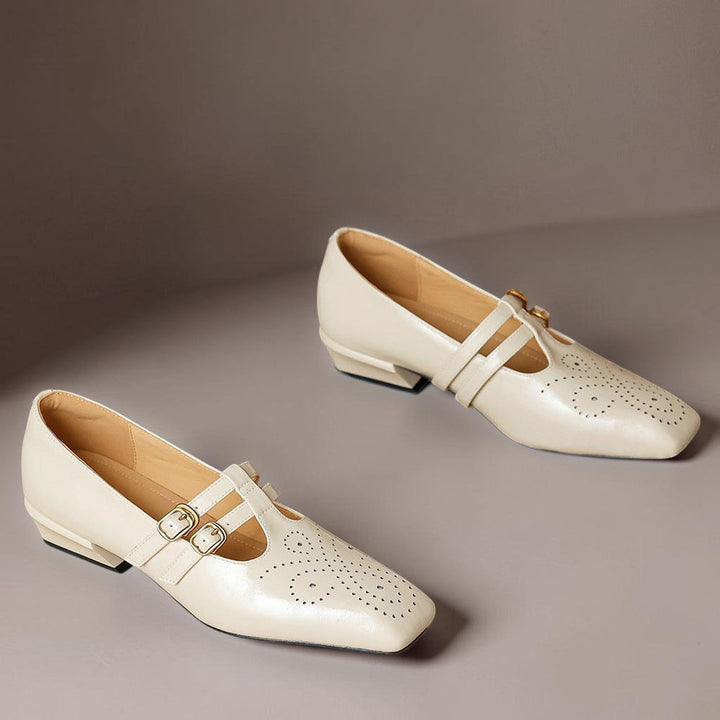 Ann-Britt – par beige Mary Jane-skor med blockklack