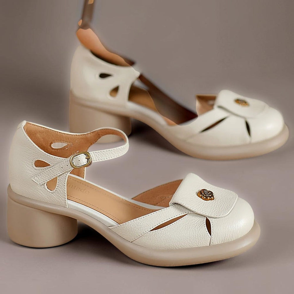 Annica sandaler i beige mjukt material med plattformssula